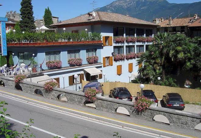 Hotel canarino