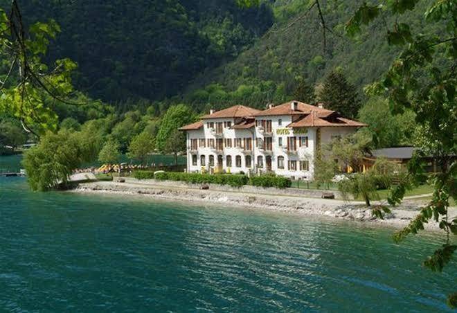 Hotel lido s r l