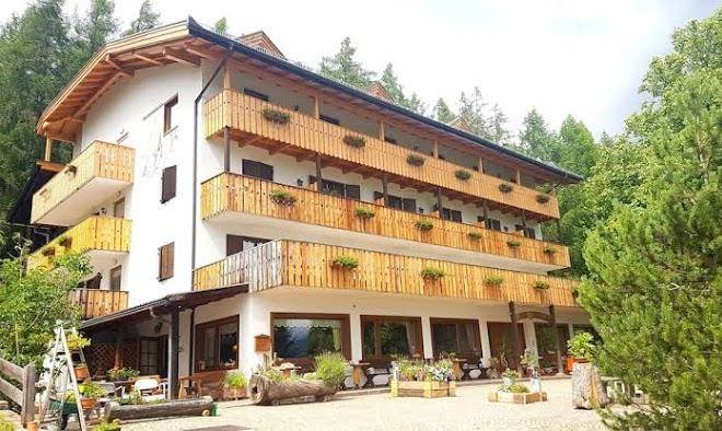 Hotel maso ganzaie