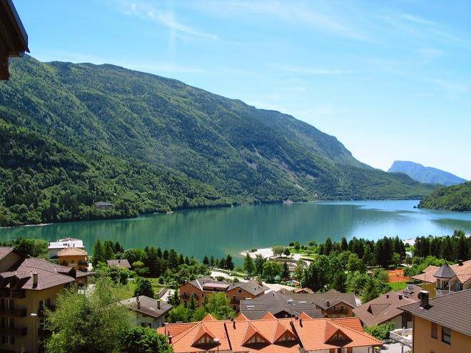 Hotel stella alpina in centro con stupenda vista lago