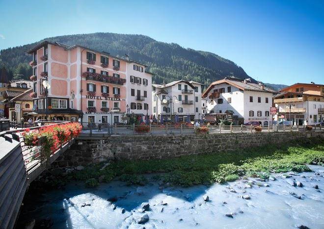 Hotel stella
