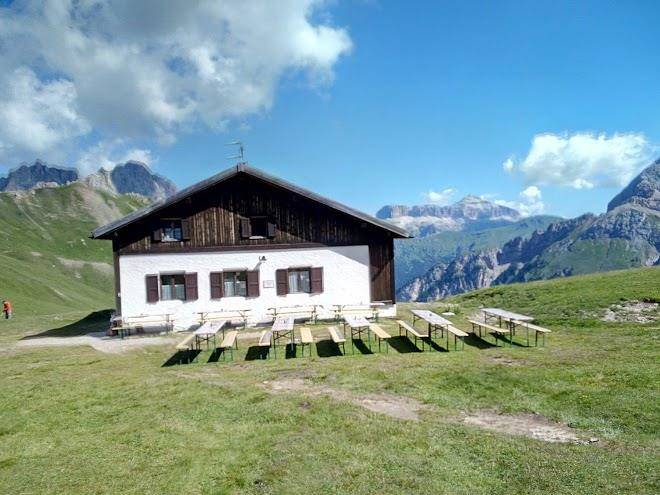 Rifugio passo san nicolo