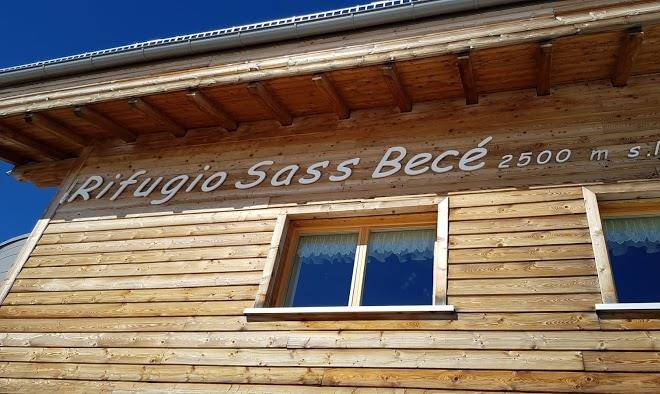 Rifugio sass bece' di bassetti m & c s a s