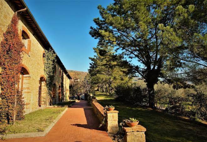 Antico borgo poggitazzi