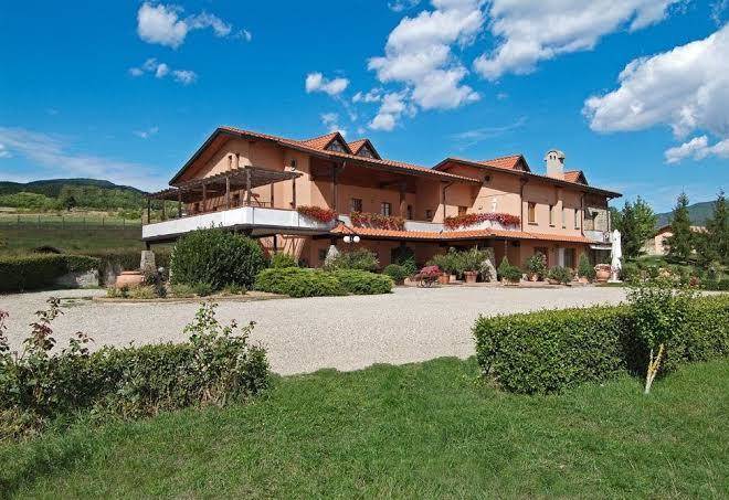 Hotel le greti soci in casentino