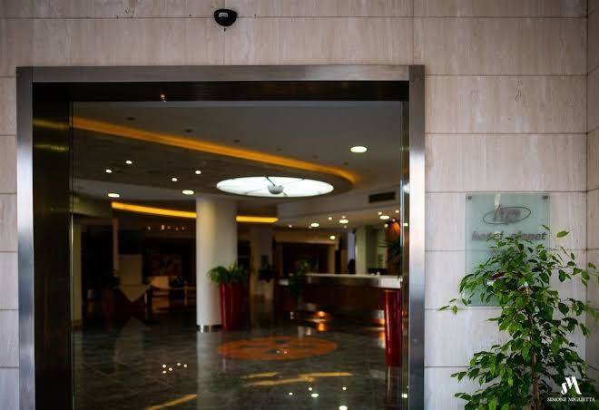 Hotel planet srl