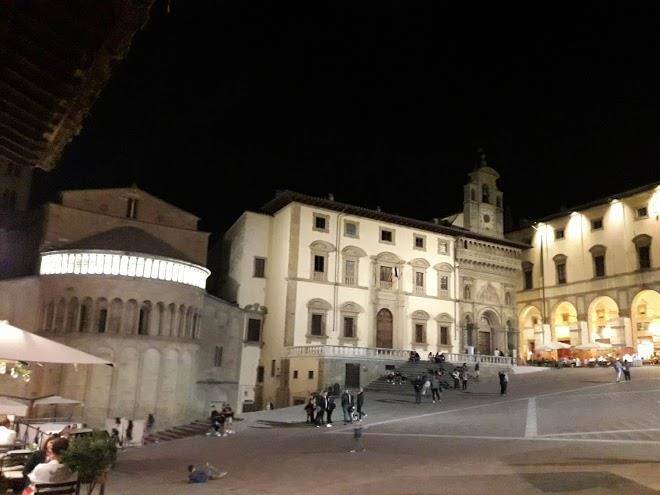 Palazzo luzzi serragli