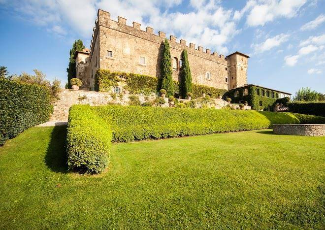 Castello della paneretta di musso maria carla