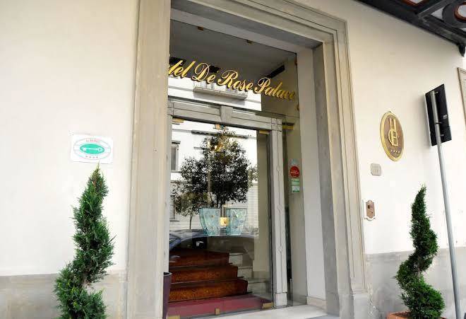 De rose palace hotel