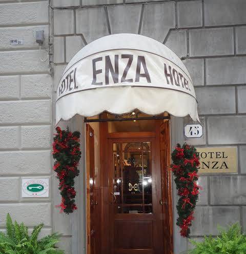 Hotel enza