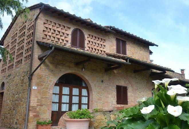 La casina di fontirossi luana