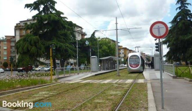 Sansovino Bed And Car Image