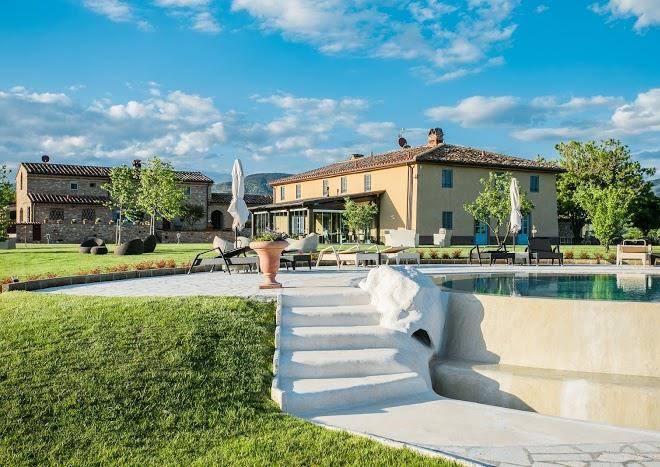 Tenuta le tre virtu resort nel mugello