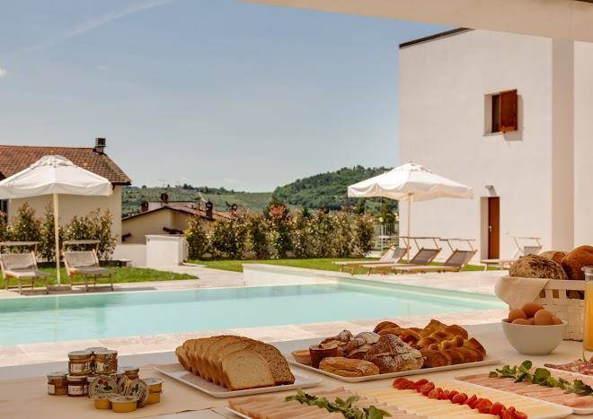 The Florence Hills Resort & Spa Image