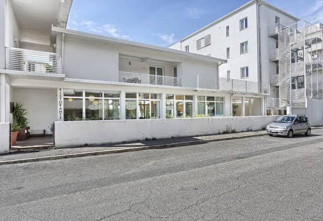 Hotel La Pineta Image