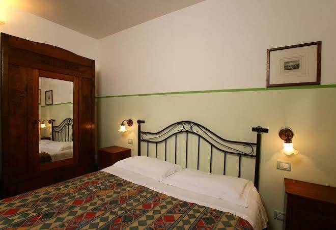 Le camere di paolino di pieraccini paola