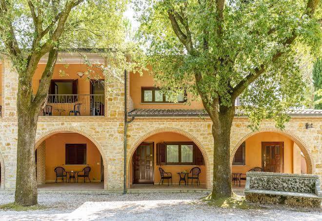 Pian dei mucini resort le ville