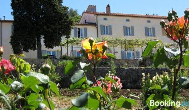 Podere riparbella