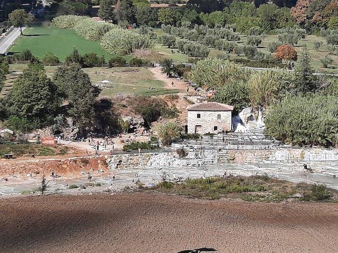 Saturnia spa