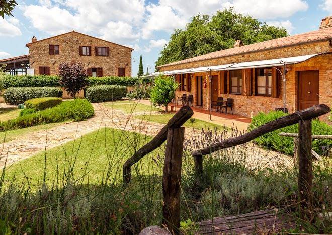 Tenuta casteani agriturismo e cantina in maremma toscana