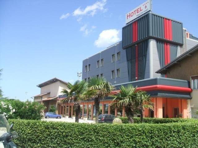 Hotel mediterraneo
