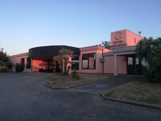 Hotel phalesia