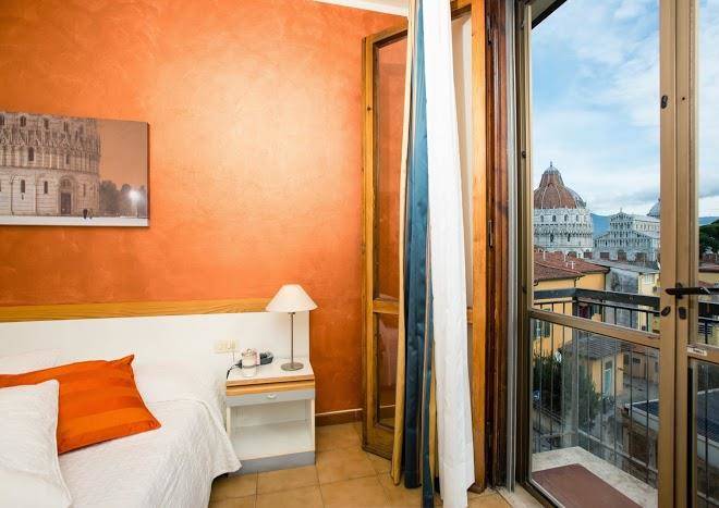 Hotel roma pisa