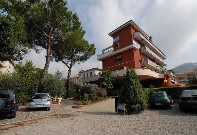 Albergo la querceta
