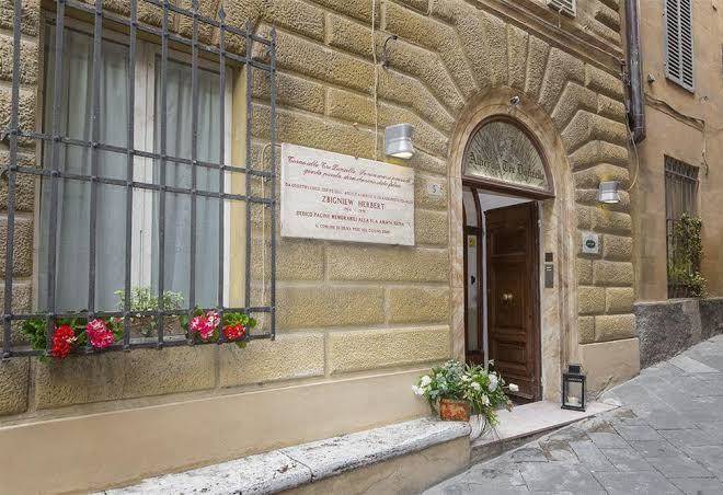 Albergo tre donzelle