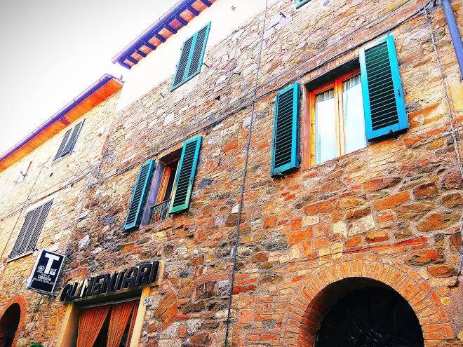 Borgo di mezzo