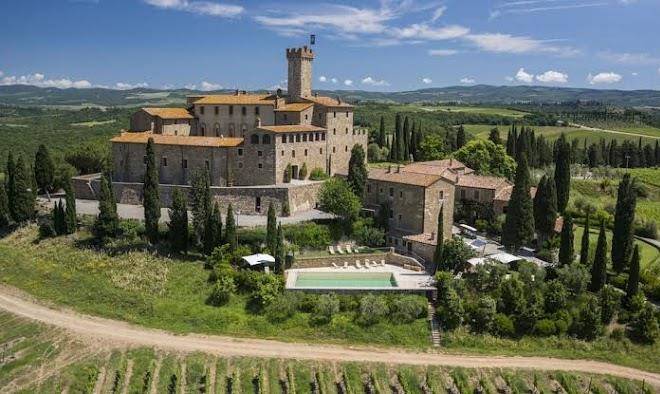 Castello banfi il borgo