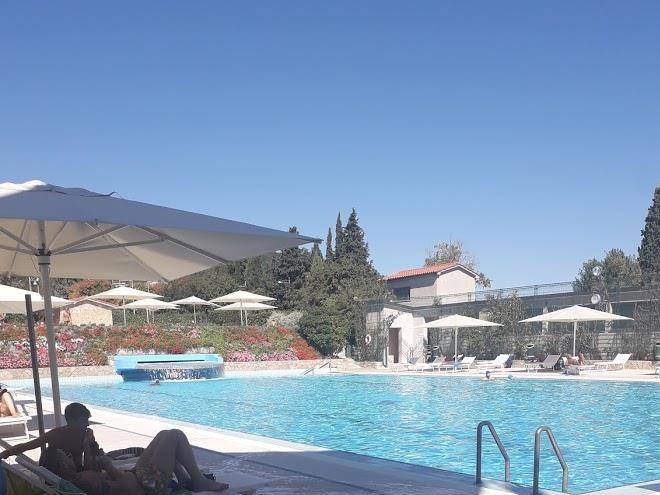 Delle piscine