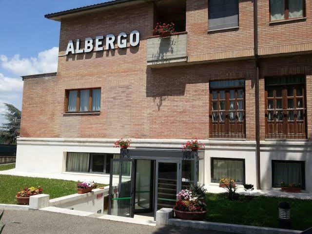 Hotel i platani