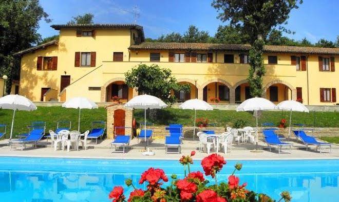 Agriturismo b&b abadia farneto