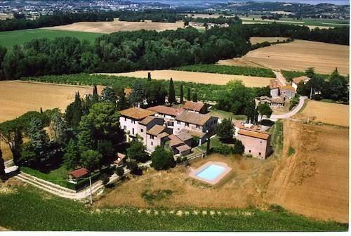 Agriturismo borgo laurice