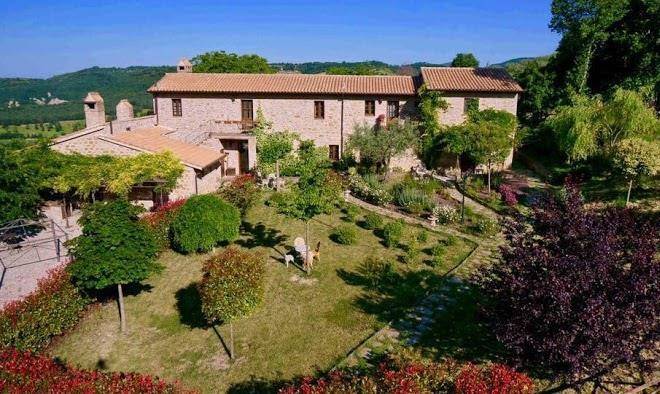 Assisi glamour country