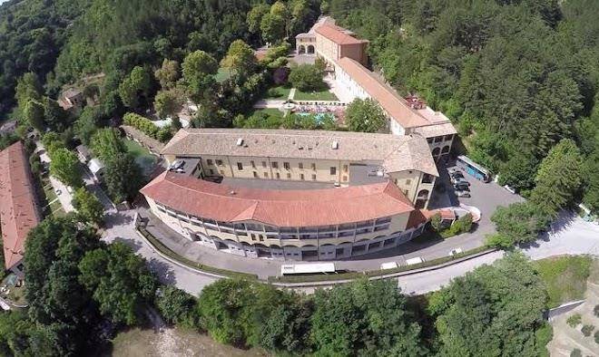 Hotel fonte angelica centro vacanze e congressi