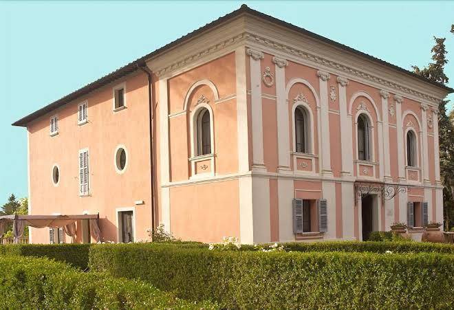 Logge del perugino resort