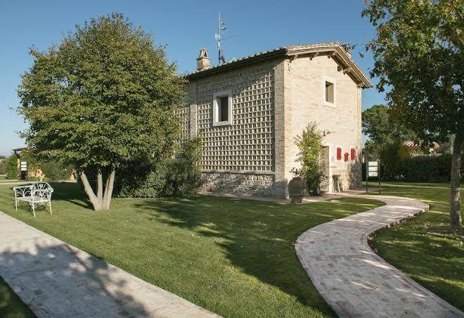 Tenuta dei mori wine relais events
