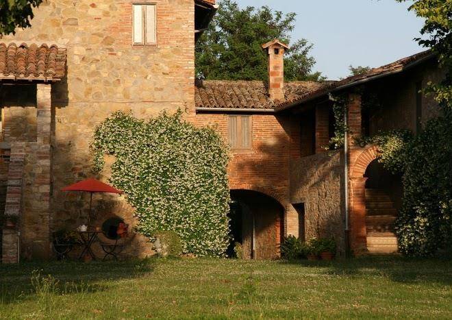 Agriturismo borgo poggiolo in umbria