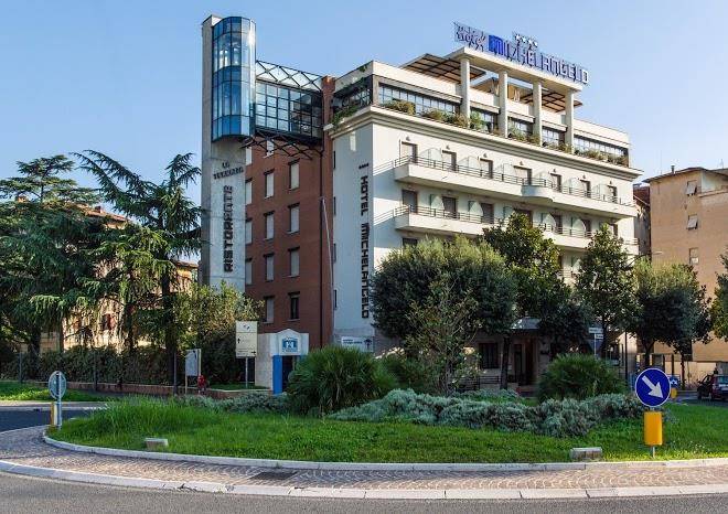 Hotel michelangelo palace