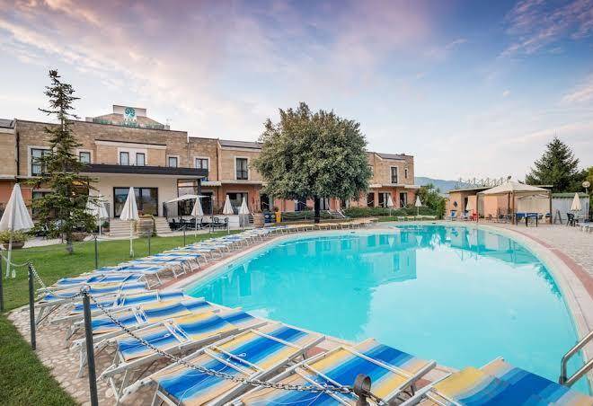 Terra umbra hotel