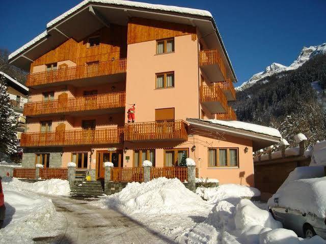 Hotel dama bianca