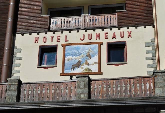 Hotel jumeaux