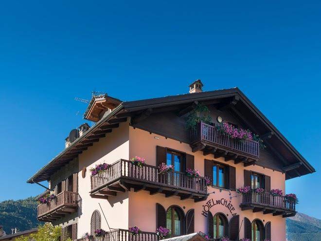 Hotel residence chateau