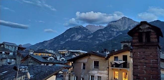 Hotel Ristorante La Belle Epoque Aosta Image