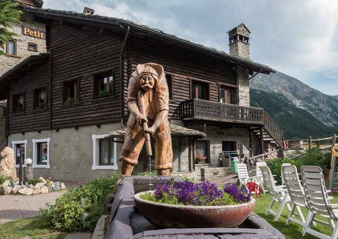 Petit hotel il family hotel di cogne