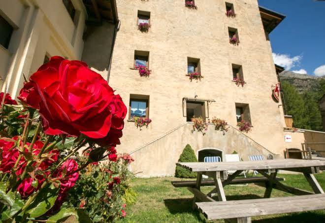 Residence chateau royal