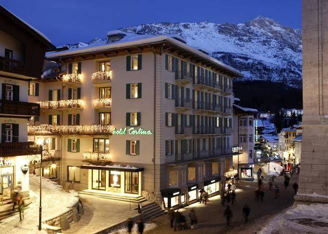 Hotel Cortina Image