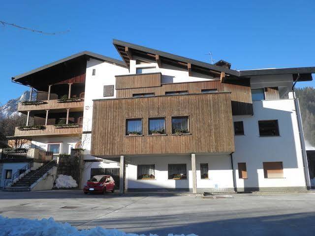 Hotel d'la varda snc